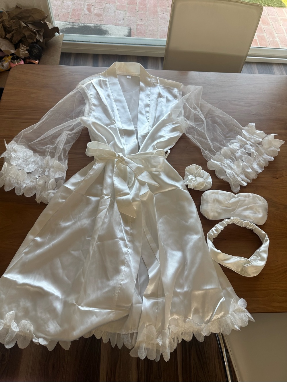White Satin & Tulle Bridal Robe Set